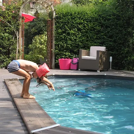 Bed & Breakfast Cote Jardin - D'hotes 4*